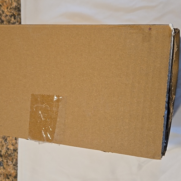 Hallmark Christmas mugs - Picture 4 of 4